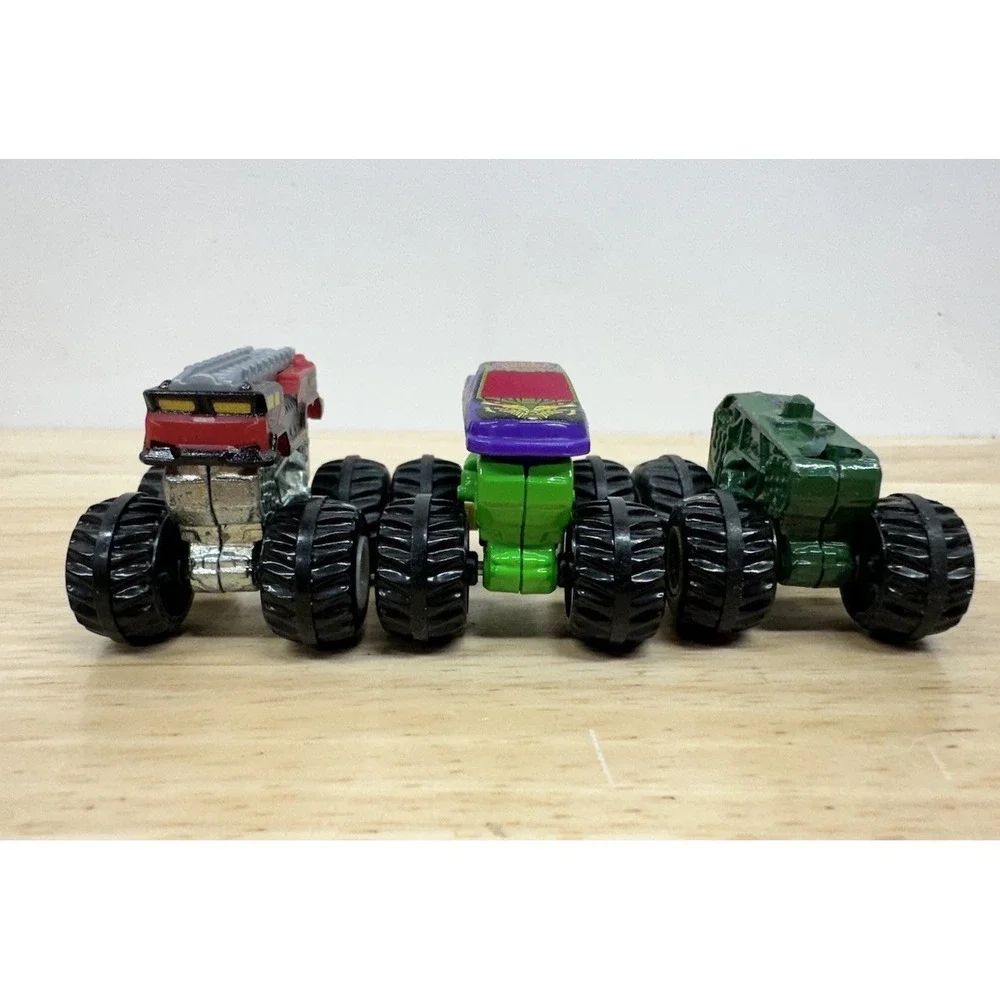 Monster Jam Minis Bundle of 7 Spin Master 1:87 Scale Diecast Trucks Toys